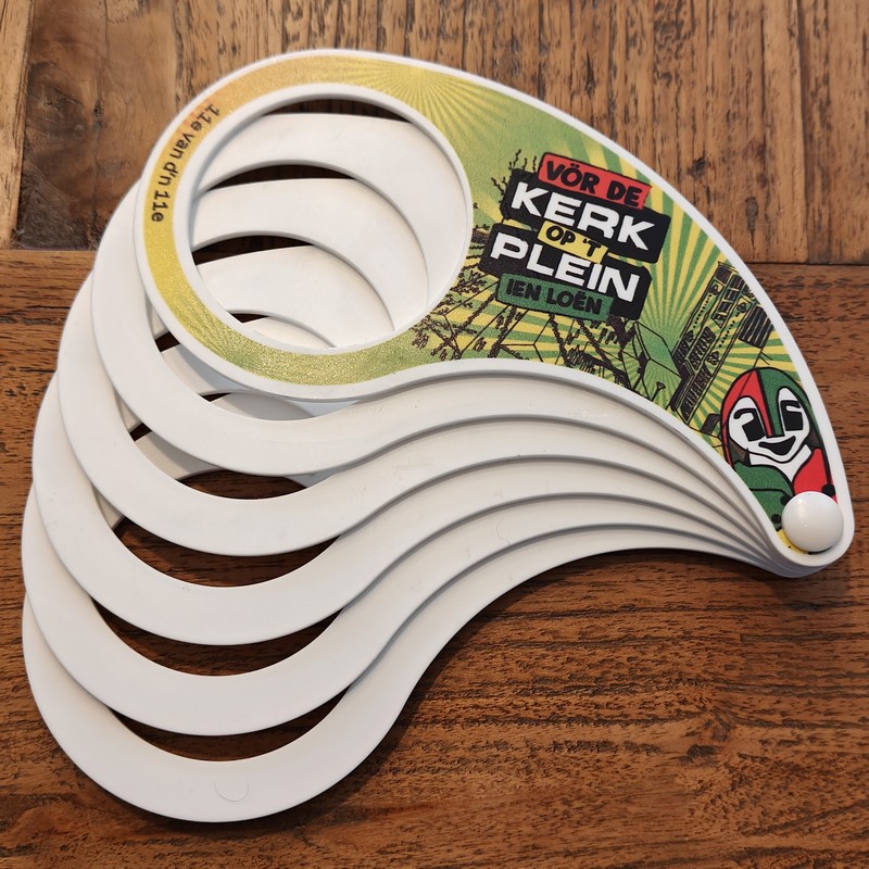 "Vör de Kerk" Bierwaaier "Vör de Kerk" Bierwaaier